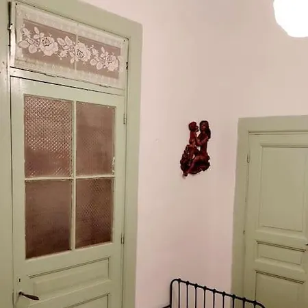 Korthaki Beach House Οικογενειακή Villa στη θάλασσα