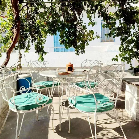 Korthaki Beach House Οικογενειακή Villa στη θάλασσα *