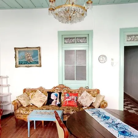 Korthaki Beach House Οικογενειακή Villa στη θάλασσα בית נופש Ormos (Andros)