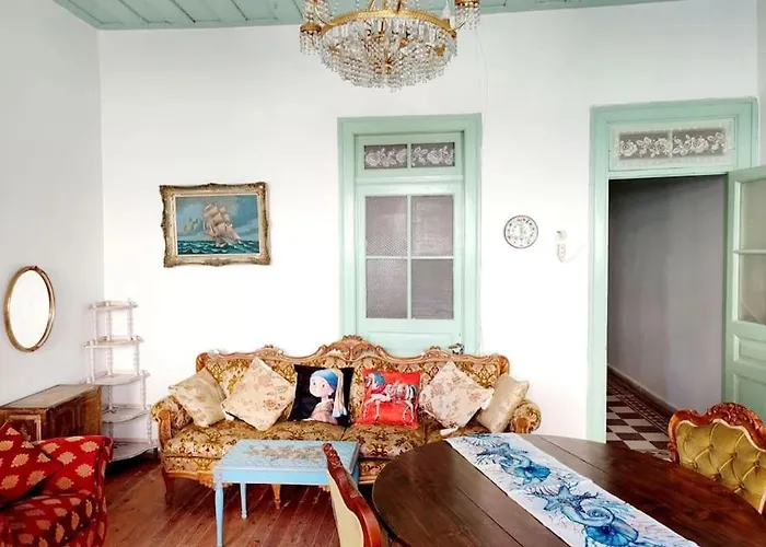 Korthaki Beach House Οικογενειακή Villa Στη Θάλασσα Ferienhaus Ormos (Andros)